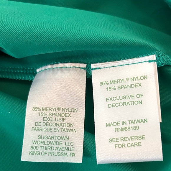 NWT Lilly Pulitzer Westley Luxletic Active SPF 50+ Green Long-Sleeve Tee, Size M - Picture 12 of 14